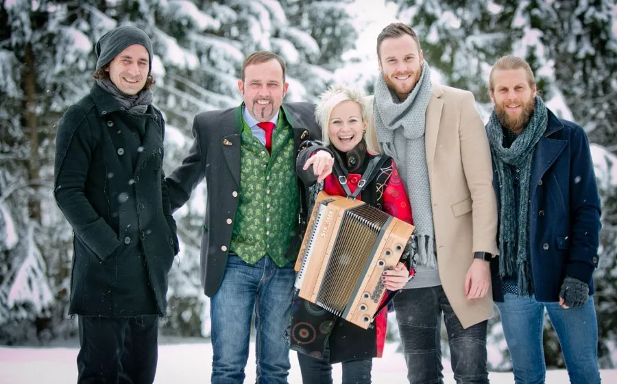 Weihnachtskonzert-Meissnitzer-Band- Weihnachtskonzert-Meissnitzer-Band-