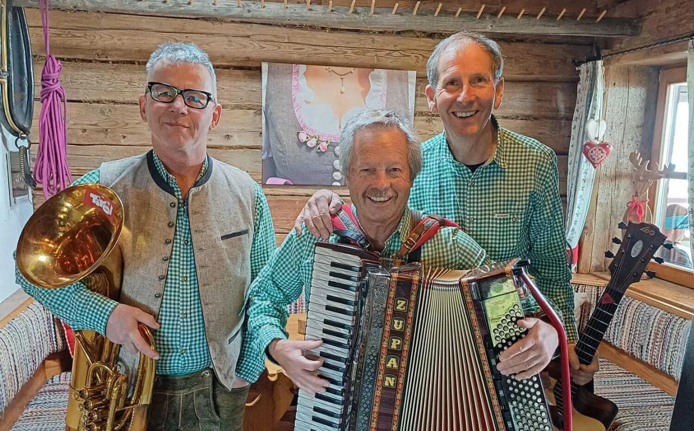 Live-Musik-in-der-Rockbar