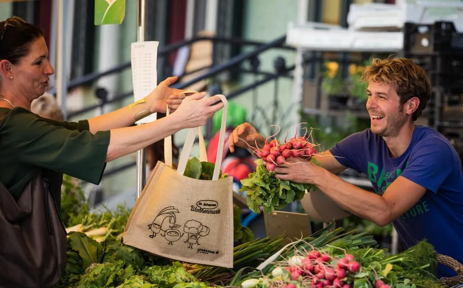 Wochenmarkt-Saisonauftakt