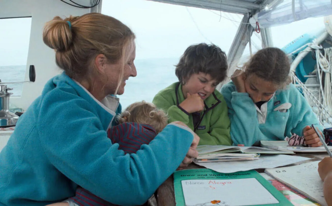 Kino-Monoplexx-Home-is-the-Ocean