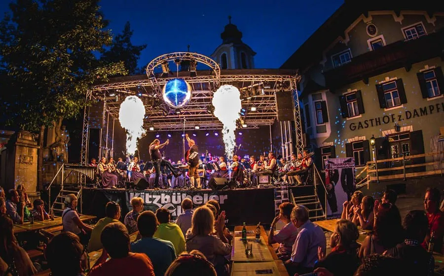 Sommerkonzert-am-Hauptplatz Sommerkonzert-am-Hauptplatz