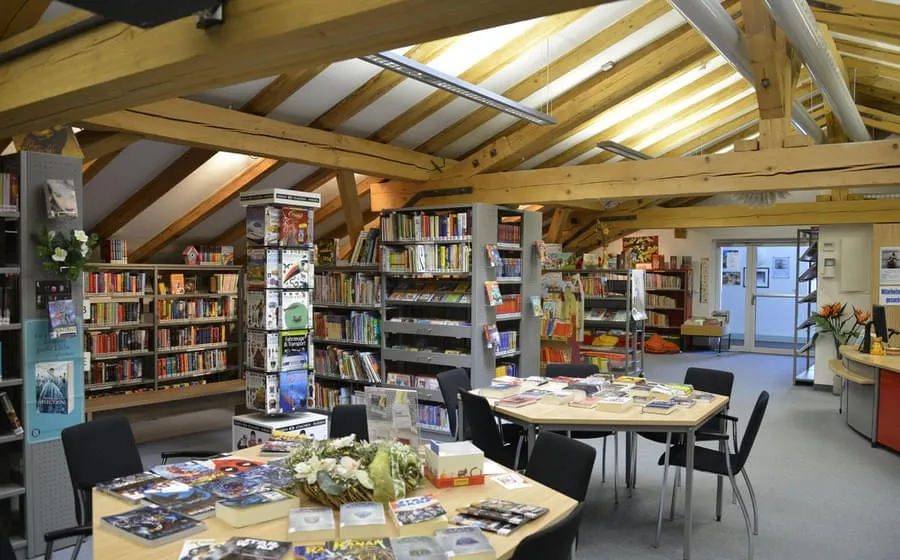 Spielothek-in-der-Mediathek Spielothek-in-der-Mediathek