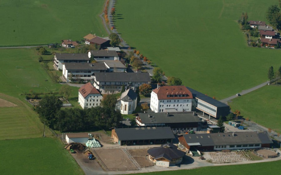 Landwirtschaftliche-Lehranstalt-Weitau