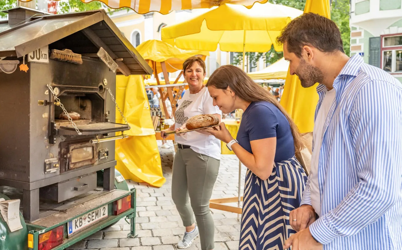 Wochenmarkt- Wochenmarkt-