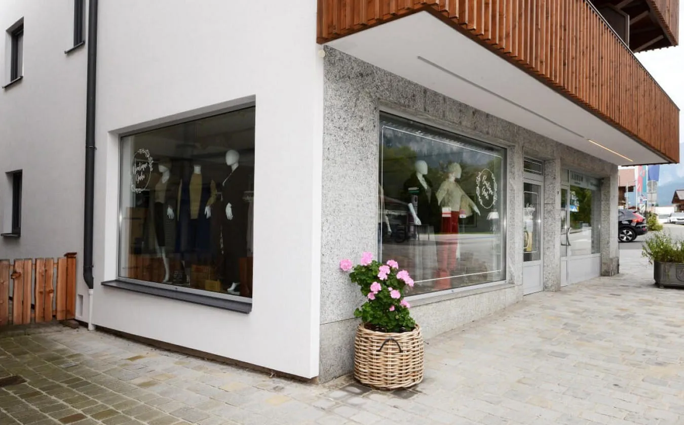 Geschaeftslokal-1-Kaiserstrasse-Haus-Bruggnschmied